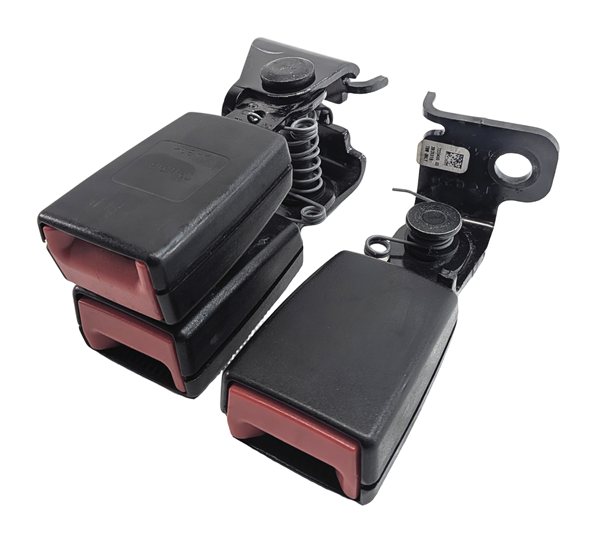 2014 BMW X3 (F25) REAR SEAT SEATBELT BUCKLE RECEIVER SET/3