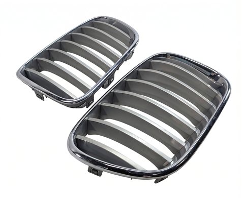 2013-2017 BMW X3 (F25) FRONT LEFT & RIGHT HOOD VENT TRIM GRILLE SET/2