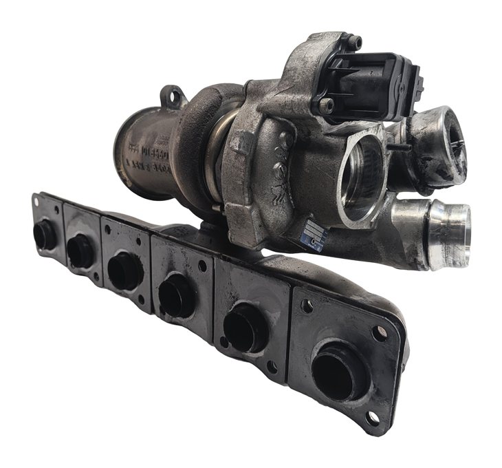 Thumbnail 5: 11-17 BMW X3 (F25) 3.0T 3.0L N55 ENGINE TURBO TURBOCHARGER w/ EXHAUST MANIFOLD