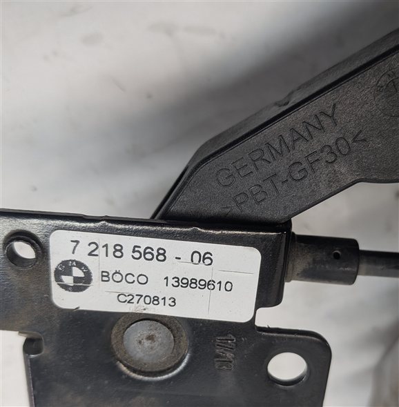 Thumbnail 4: 2014 BMW X3 (F25) HOOD LATCH RELEASE LEVER w/ CABLE
