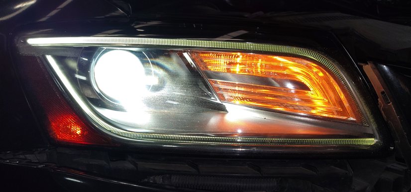 Thumbnail 2: 2013-2017 AUDI Q5 SQ5 (B8 8R) RIGHT PASSENGER XENON HID HEADLIGHT LAMP (NON AFS)