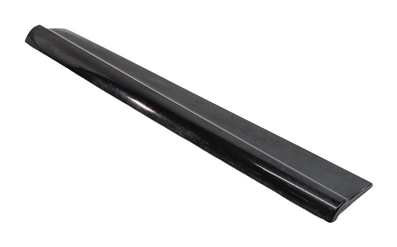 Thumbnail 3: 13-17 AUDI Q5 B8 8R FRONT RIGHT PASSENGER LOWER DOOR MOULDING TRIM PANEL (Black)