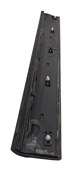 Thumbnail 3: 13-17 AUDI Q5 B8 8R FRONT LEFT DRIVER LOWER DOOR MOULDING TRIM PANEL (Black)
