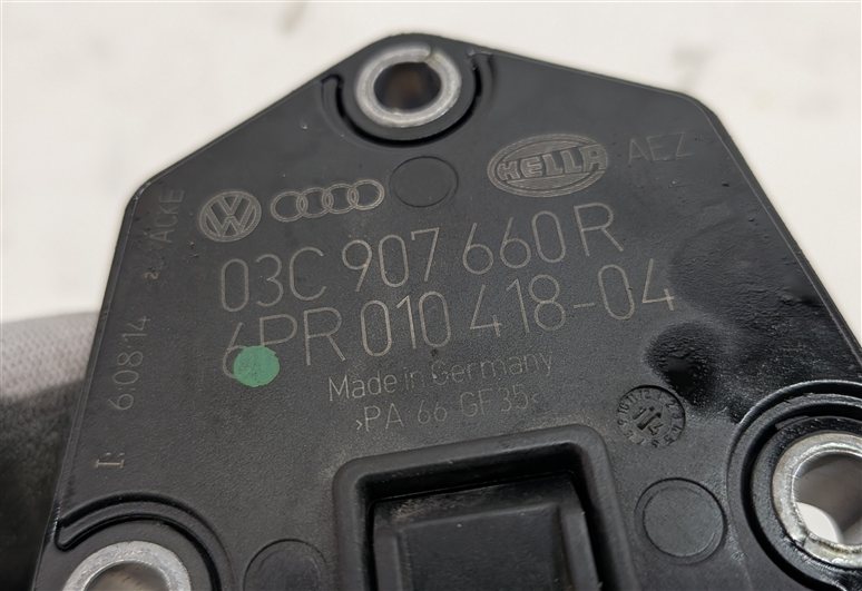 Thumbnail 6: 2014 AUDI Q5 (B8 8R) 3.0L SUPER CTUC ENGINE MOTOR OIL FLUID LEVEL SENSOR MODULE
