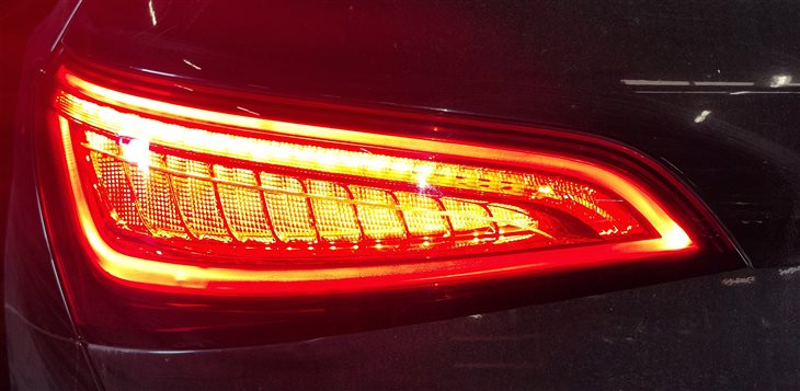 Thumbnail 2: 2013-2017 AUDI Q5 SQ5 (B8 8R) REAR LEFT DRIVER TAILLIGHT BRAKE LIGHT LAMP (LED)