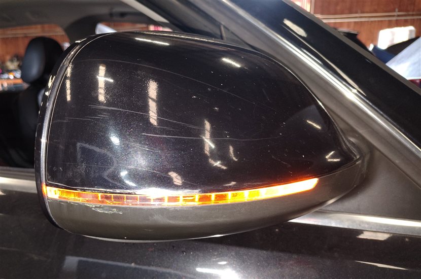 Thumbnail 2: 09-14 AUDI Q5 B8 8R RIGHT PFOLD HEAT MEM AUTODIM BLIND SPOT DOOR MIRROR(Black)