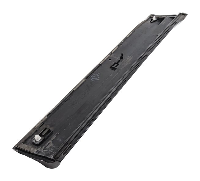 Thumbnail 3: 13-17 AUDI Q5 B8 8R REAR RIGHT DOOR EXTERIOR LOWER MOULDING RUNNER TRIM (Black)