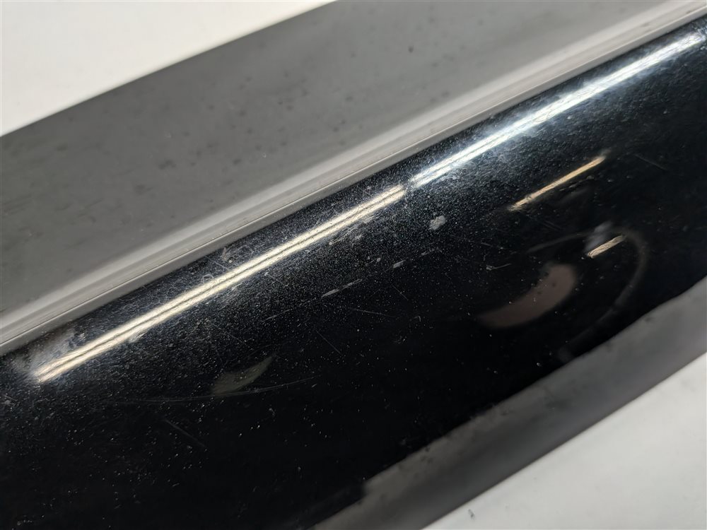Thumbnail 7: 13-17 AUDI Q5 (B8 8R) REAR LEFT DOOR EXTERIOR LOWER MOULDING RUNNER TRIM (Black)