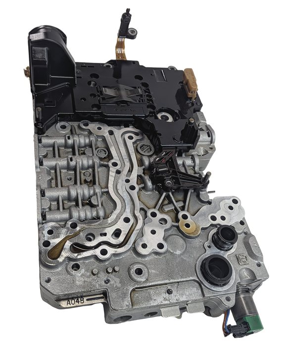 Thumbnail 8: 13-19 BMW 550i 650i 750i (F01 F02 F10) 8HP70 TRANSMISSION VALVE BODY MECHATRONIC