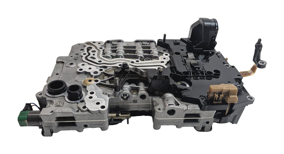 Thumbnail 9: 13-19 BMW 550i 650i 750i (F01 F02 F10) 8HP70 TRANSMISSION VALVE BODY MECHATRONIC