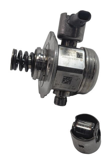 Thumbnail 2: 12-19 BMW 5 6 7 M5 M6 X5 X6 (F06 F10 F15 F16 F85) 4.4L HIGH PRESSURE FUEL PUMP