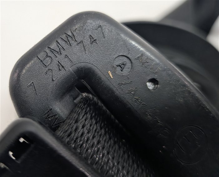 Thumbnail 7: 11-16 BMW 528i 535i 550i M5 (F10) LEFT FRONT DRIVER SEATBELT RETRACTOR (Black)