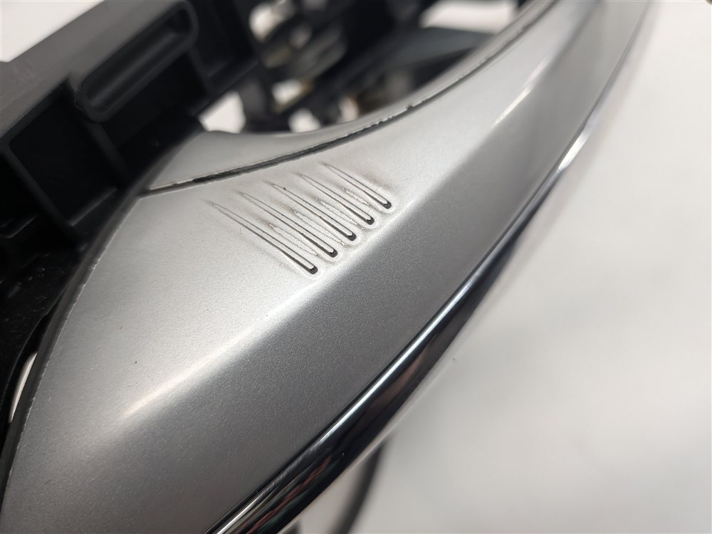 Thumbnail 8: 2009-2018 BMW 5 7 SERIES (F01 F02 F10) REAR RIGHT COMFORT DOOR HANDLE (Silver)