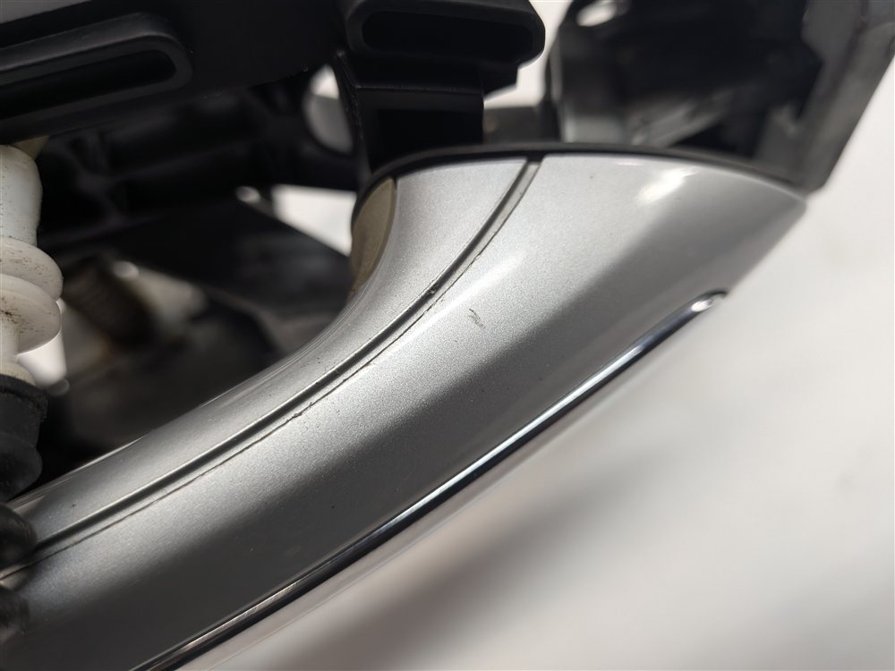Thumbnail 9: 2009-2018 BMW 5 7 SERIES (F01 F02 F10) REAR RIGHT COMFORT DOOR HANDLE (Silver)