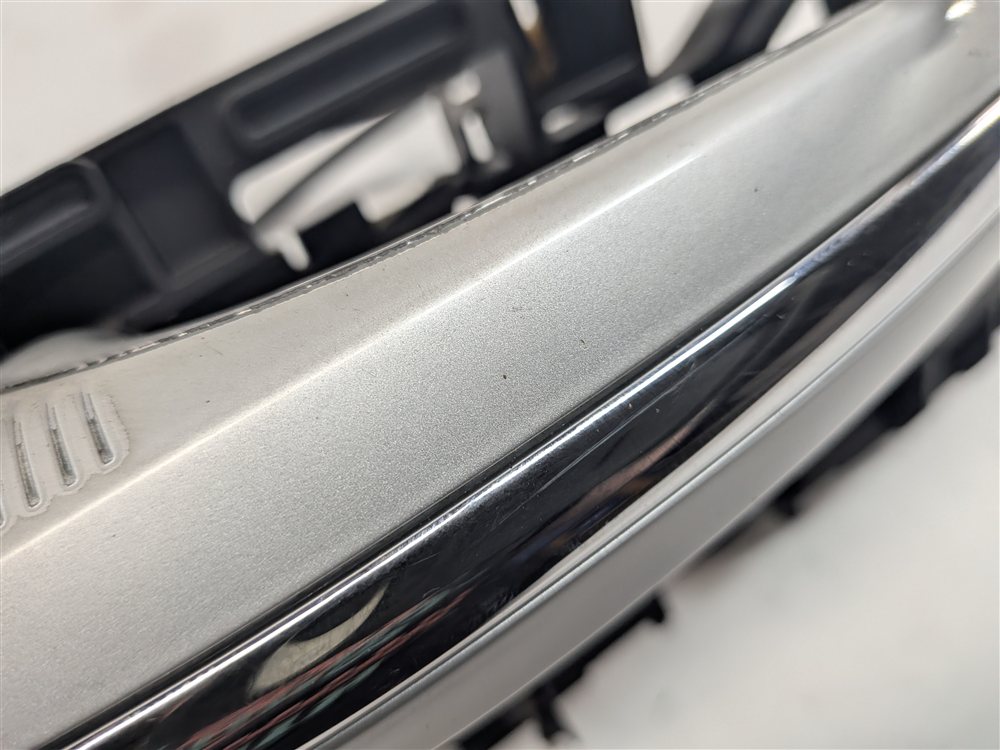 Thumbnail 7: 2009-2018 BMW 5 7 SERIES (F01 F02 F10) FRONT RIGHT COMFORT DOOR HANDLE (Silver)