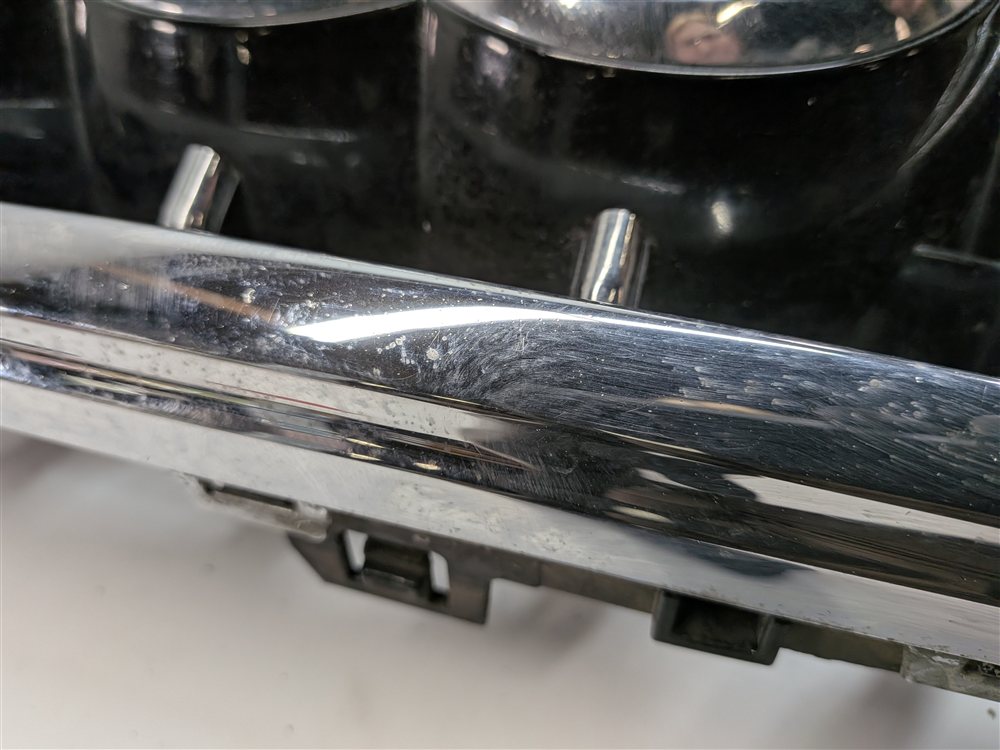 Thumbnail 13: 2010-2015 AUDI Q7 (4L) FRONT MAIN CENTER HOOD GRILLE AIR VENT TRIM (BLACK)