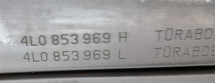 Thumbnail 6: 10-15 AUDI Q7 (4L) REAR LEFT DOOR LOWER TRIM PANEL MOULDING w/out SLINE (BLACK)