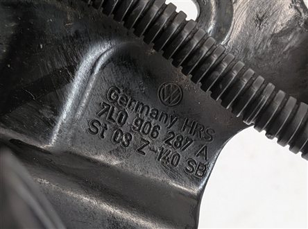 Thumbnail 7: 2012 AUDI Q7 (4L) 3.0L SUPER (CJWE) ENGINE SECONDARY AIR INJECTION PUMP
