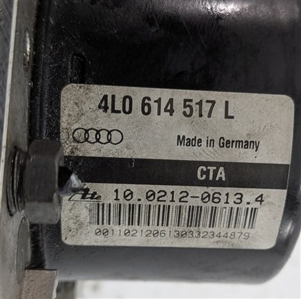 Thumbnail 8: 2007-2012 AUDI Q7 (4L) ESP ABS ANTI LOCK BRAKE PUMP & MODULE