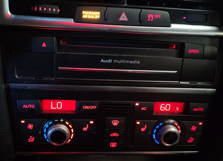 Thumbnail 2: 2012 AUDI Q7 (4L) FRONT HEATER A/C TEMPERATURE CLIMATE CONTROL (HEATED SEATS)
