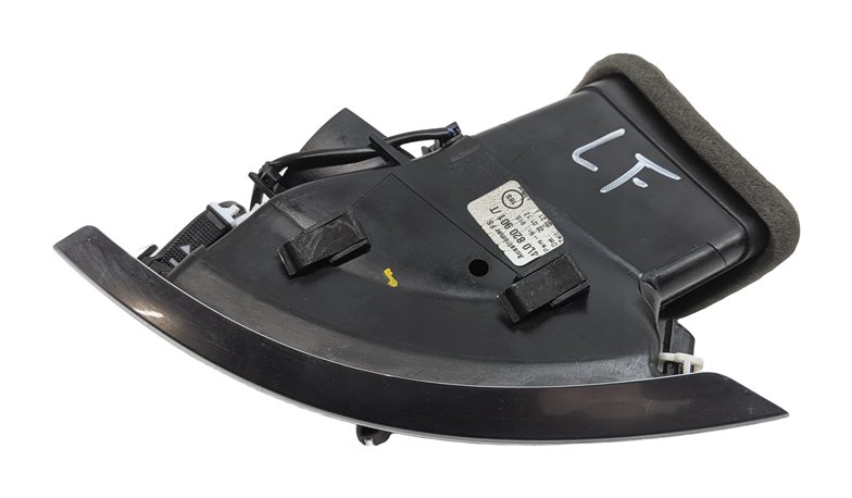 Thumbnail 3: 2012 AUDI Q7 (4L) FRONT LEFT DRIVER OUTER DASH HEAT AIR AC VENT (Black)