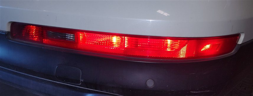 Thumbnail 2: 2007-2015 AUDI Q7 (4L) REAR RIGHT PASSENGER BUMPER LOWER TAILLIGHT LIGHT LAMP