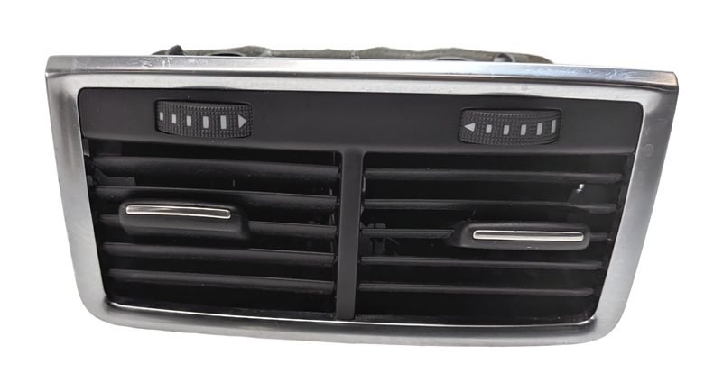 Thumbnail 2: 2012 AUDI Q7 (4L) REAR CENTER CONSOLE HEAT AIR AC VENT (Black)