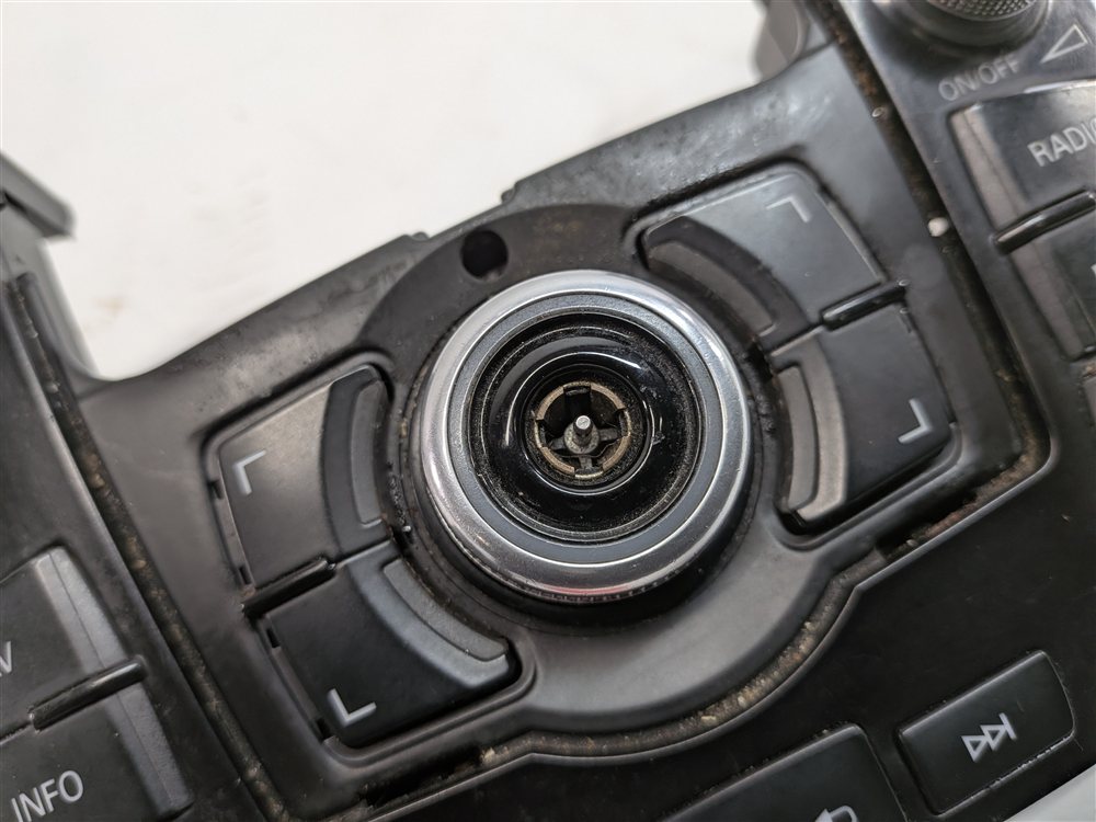 Thumbnail 8: 2012-2015 AUDI Q7 (4L) RADIO STEREO CENTER CONSOLE MMI MEDIA CONTROL PANEL