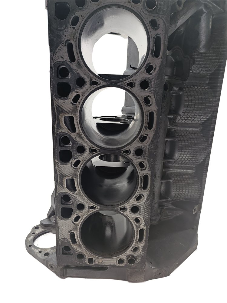 Thumbnail 5: 2013-2019 BMW 550i 650i 750i X5 X6 - 4.4L N63 TWIN TURBO ENGINE CYLINDER BLOCK