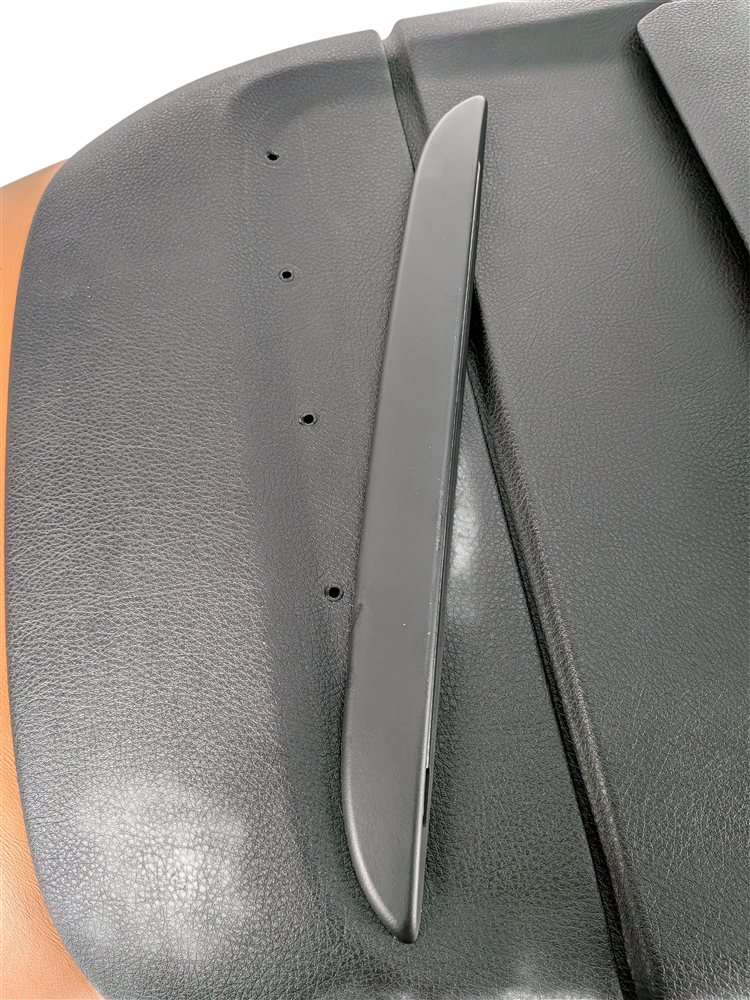 Thumbnail 9: 2015 BMW X6 (F16) FRONT LEFT DRIVER UPPER SEAT BACK CUSHION (Black Cognac)
