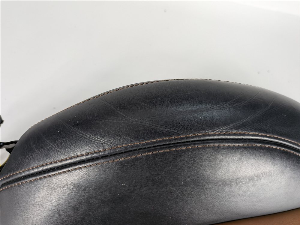 Thumbnail 10: 2015 BMW X6 (F16) FRONT RIGHT PASSENGER UPPER SEAT BACK CUSHION (Black Cognac)