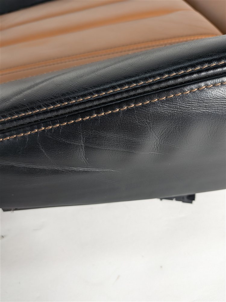 Thumbnail 14: 2015 BMW X6 F16 FRONT RIGHT PASSENGER LOWER SEAT BOTTOM CUSHION (Black Cognac)