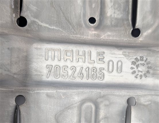 Thumbnail 5: 08-17 BMW X5 X5M X6 X6M (E70 E71 E72) 4.4L N63 V8 ENGINE UPPER OIL PAN CRADLE