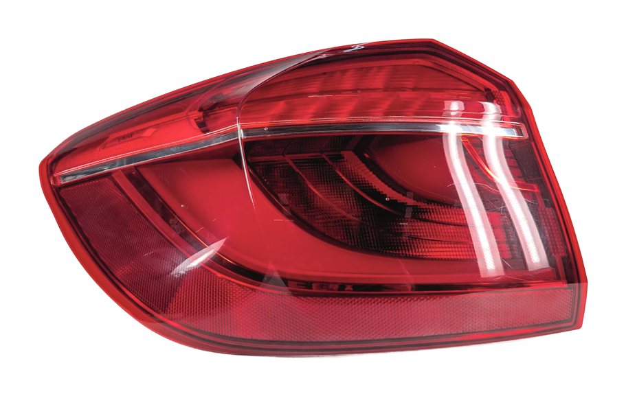Thumbnail 2: 2015-2019 BMW X6 X6M (F16 F86) REAR LEFT DRIVER OUTER TAILLIGHT BRAKE LIGHT LAMP