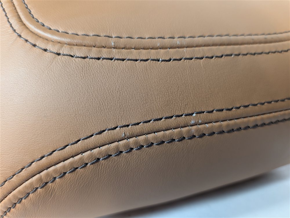 Thumbnail 3: 2015-2019 BMW X6 (F16) REAR SEAT HEADREST SET/3 COGNAC & BLACK NAPPA LEATHER