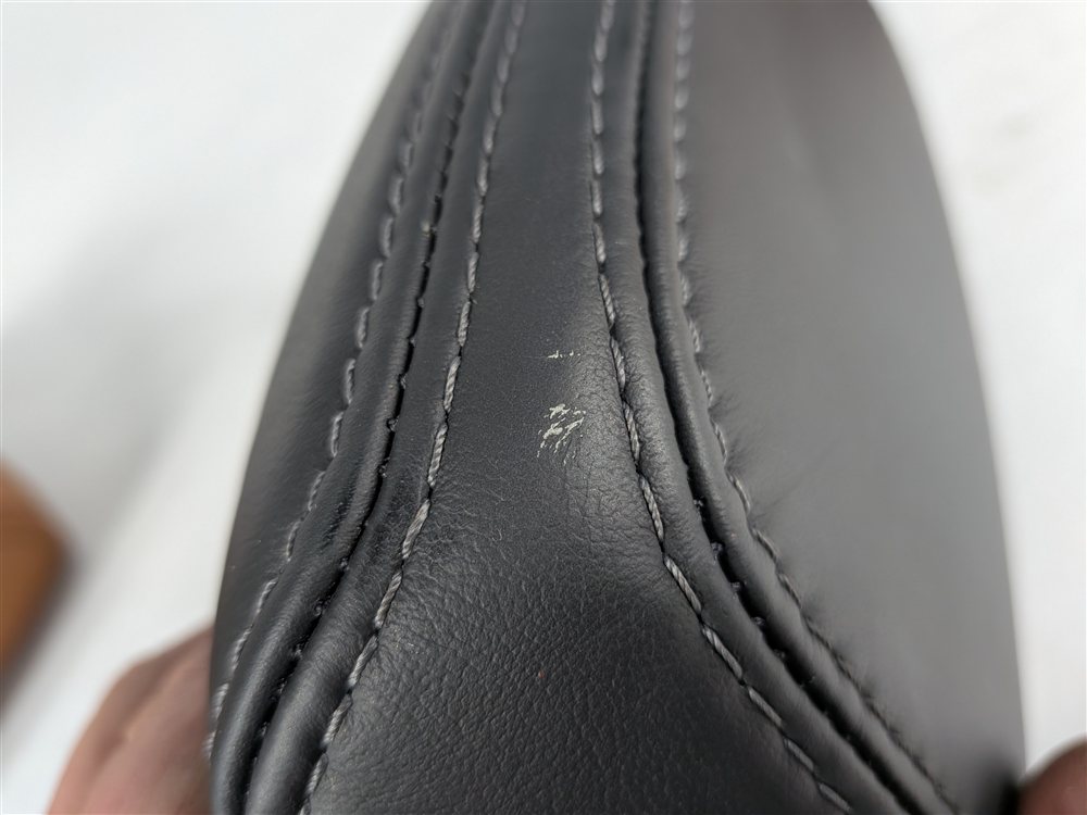 Thumbnail 4: 2015-2019 BMW X6 (F16) REAR SEAT HEADREST SET/3 COGNAC & BLACK NAPPA LEATHER