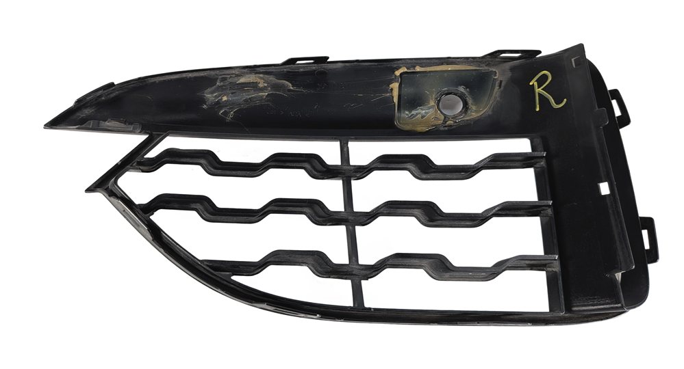 Thumbnail 2: 2015-2019 BMW X6 (F16) FRONT RIGHT LOWER BUMPER GRILLE INSERT M AERO OPEN