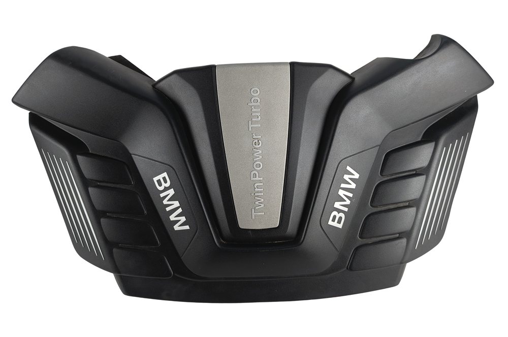 Thumbnail 1: 14-16 BMW X5 X6 (F15 F16) 4.4L 4.4TT TWIN TURBO N63 ENGINE COVER / SOUND DAMPER