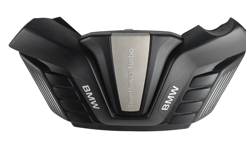 Thumbnail 2: 14-16 BMW X5 X6 (F15 F16) 4.4L 4.4TT TWIN TURBO N63 ENGINE COVER / SOUND DAMPER