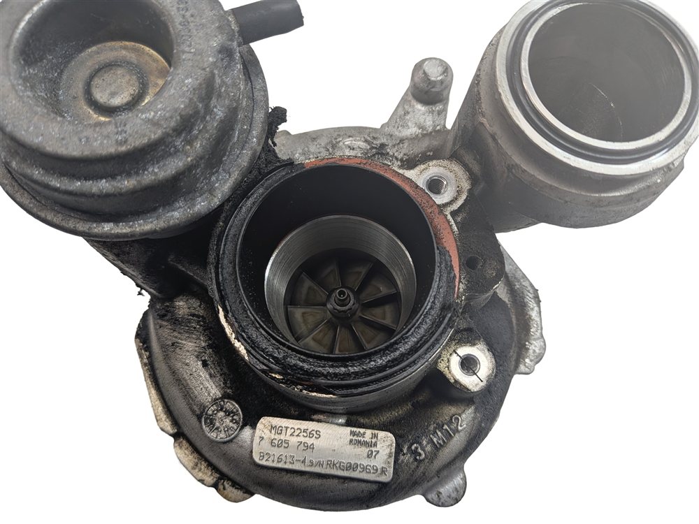 Thumbnail 5: 2013-2019 BMW 550i 550iGT 650i 750i X5 X6 4.4L N63 ENGINE LEFT TURBOCHARGER