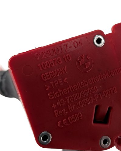 Thumbnail 6: 2015 BMW X6 (F16) 4.4L POSITIVE BATTERY CABLE w/SAFETY TERMINAL JUNCTION