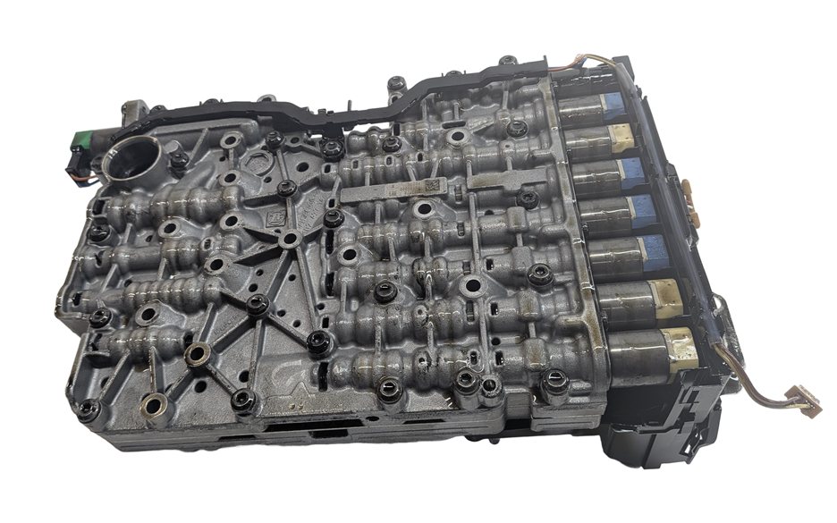 Thumbnail 4: 2015 BMW X5 X6 (F15 F16) 4.4L AUTOMATIC TRANSMISSION VALVE BODY MECHATRONIC UNIT