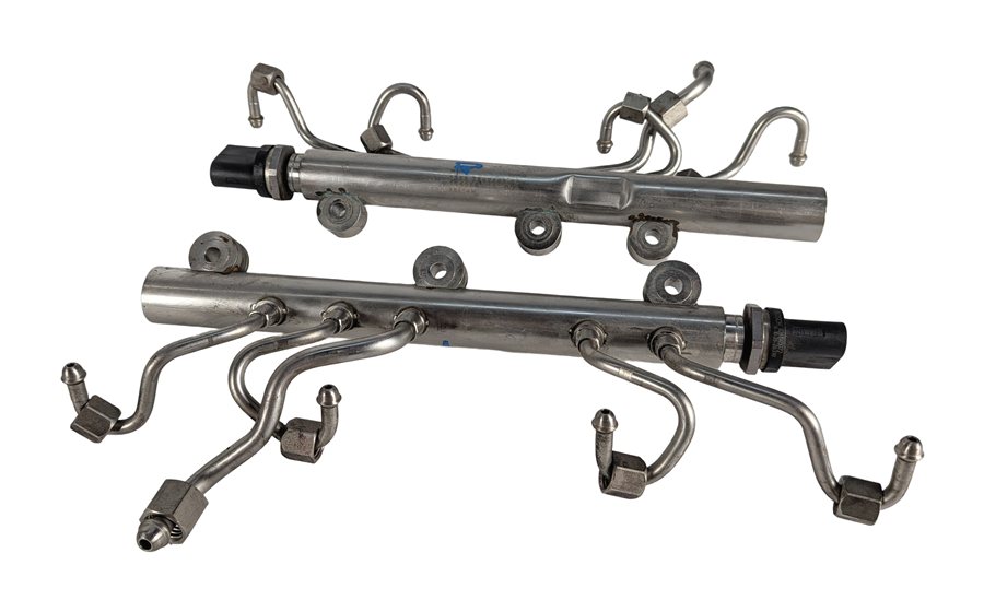 Thumbnail 2: 2015 BMW X6 (F16) 4.4L (N63) ENGINE FUEL RAIL LEFT/RIGHT SET/2
