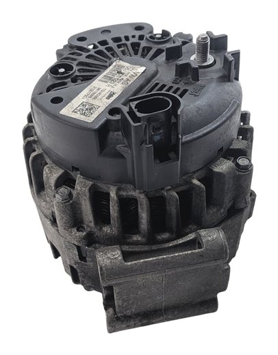 Thumbnail 1: 2015-2018 AUDI Q3 (8U) 2.0L ENGINE 140 AMP ALTERNATOR POWER GENERATOR (VALEO)