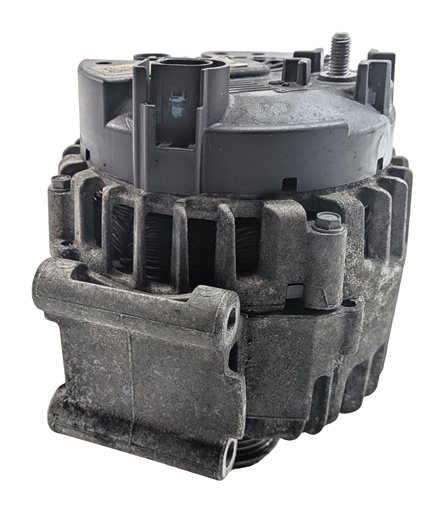Thumbnail 2: 2015-2018 AUDI Q3 (8U) 2.0L ENGINE 140 AMP ALTERNATOR POWER GENERATOR (VALEO)