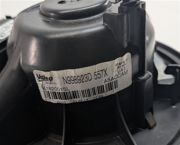 Thumbnail 8: 2015-2018 AUDI Q3 VW CC EOS TIGUAN (8U) FRONT HEATER A/C BLOWER FAN MOTOR