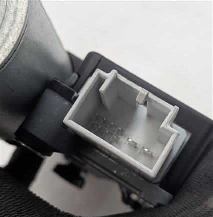 Thumbnail 6: 2015-2018 AUDI Q3 (8U) FRONT OR REAR SUNROOF SUN ROOF WINDOW MOTOR