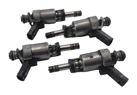 Thumbnail 2: 08-17 AUDI A3 A4 A5 A6 Q5 TT (8P B8 8K 8T 8R MK2 C7) 2.0L FSI FUEL INJECTOR SET4