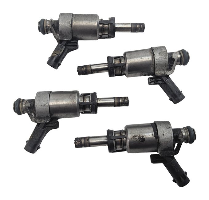 Thumbnail 3: 08-17 AUDI A3 A4 A5 A6 Q5 TT (8P B8 8K 8T 8R MK2 C7) 2.0L FSI FUEL INJECTOR SET4