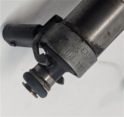 Thumbnail 8: 08-17 AUDI A3 A4 A5 A6 Q5 TT (8P B8 8K 8T 8R MK2 C7) 2.0L FSI FUEL INJECTOR SET4